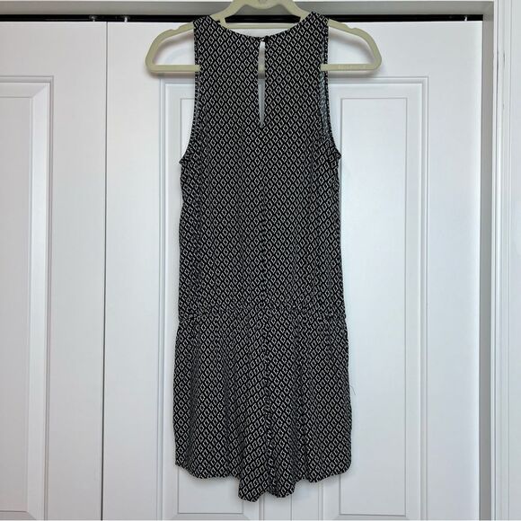 OLD NAVY Romper Jumper Pockets One Piece Black and White Size Small - Picture 4 of 8